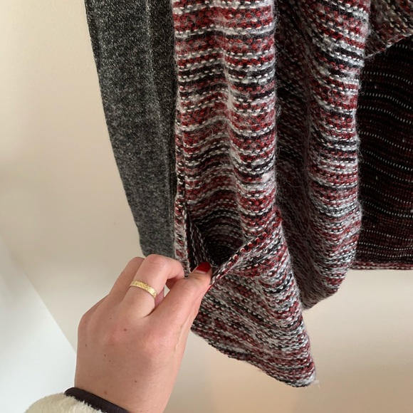 Lucky Brand Sweater - Picture 2 of 5